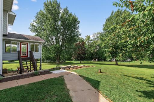28732 Olympic Trail, Lindstrom, MN 55045