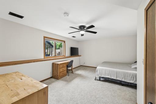 28732 Olympic Trail, Lindstrom, MN 55045