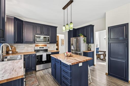 28732 Olympic Trail, Lindstrom, MN 55045