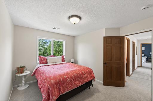 28732 Olympic Trail, Lindstrom, MN 55045