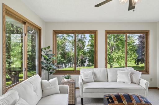 28732 Olympic Trail, Lindstrom, MN 55045