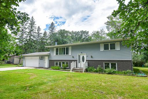 1828 Robin Hood Drive, Thief River Falls, MN 56701