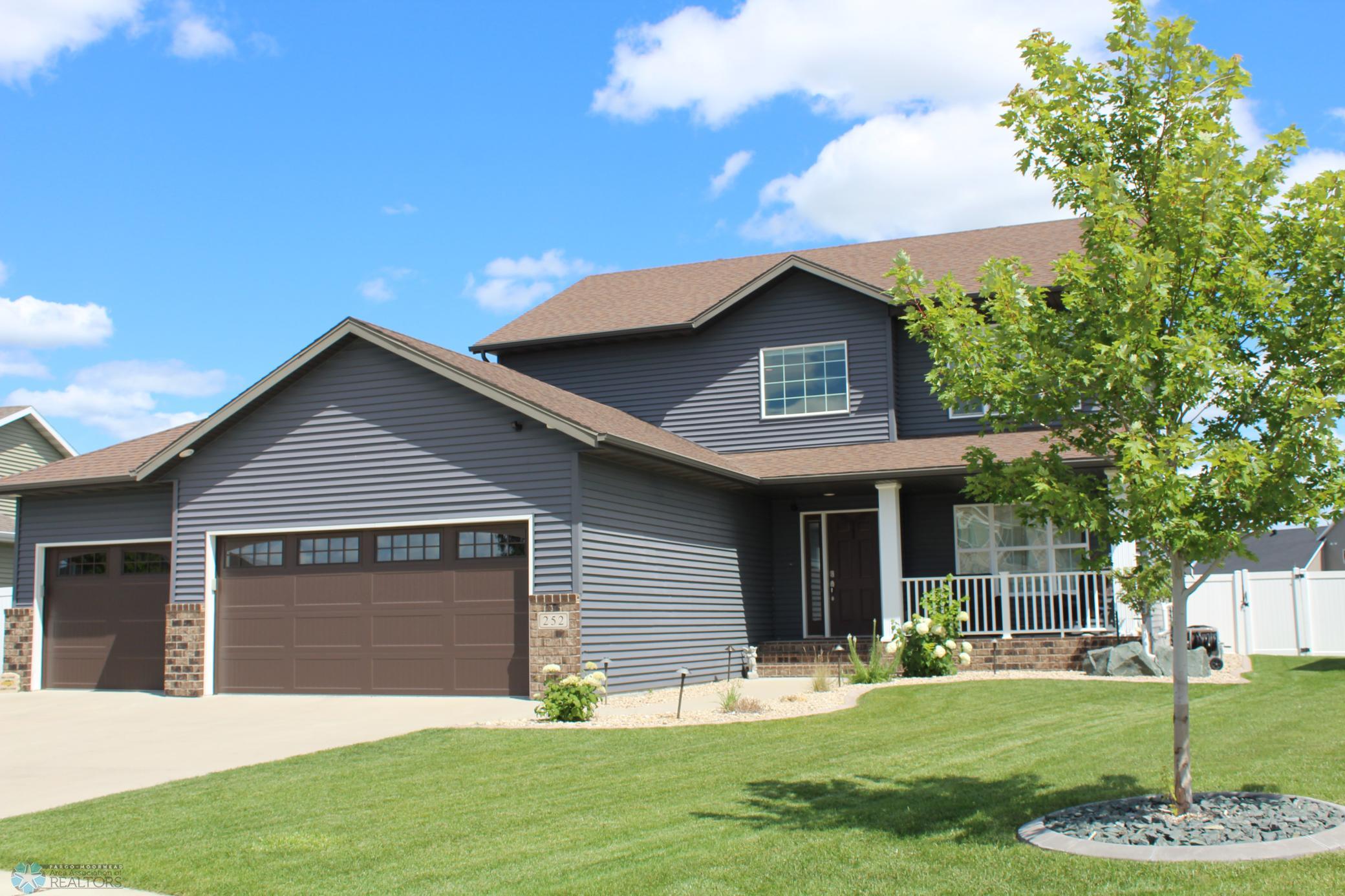 Exterior-don't miss the cozy front porch!