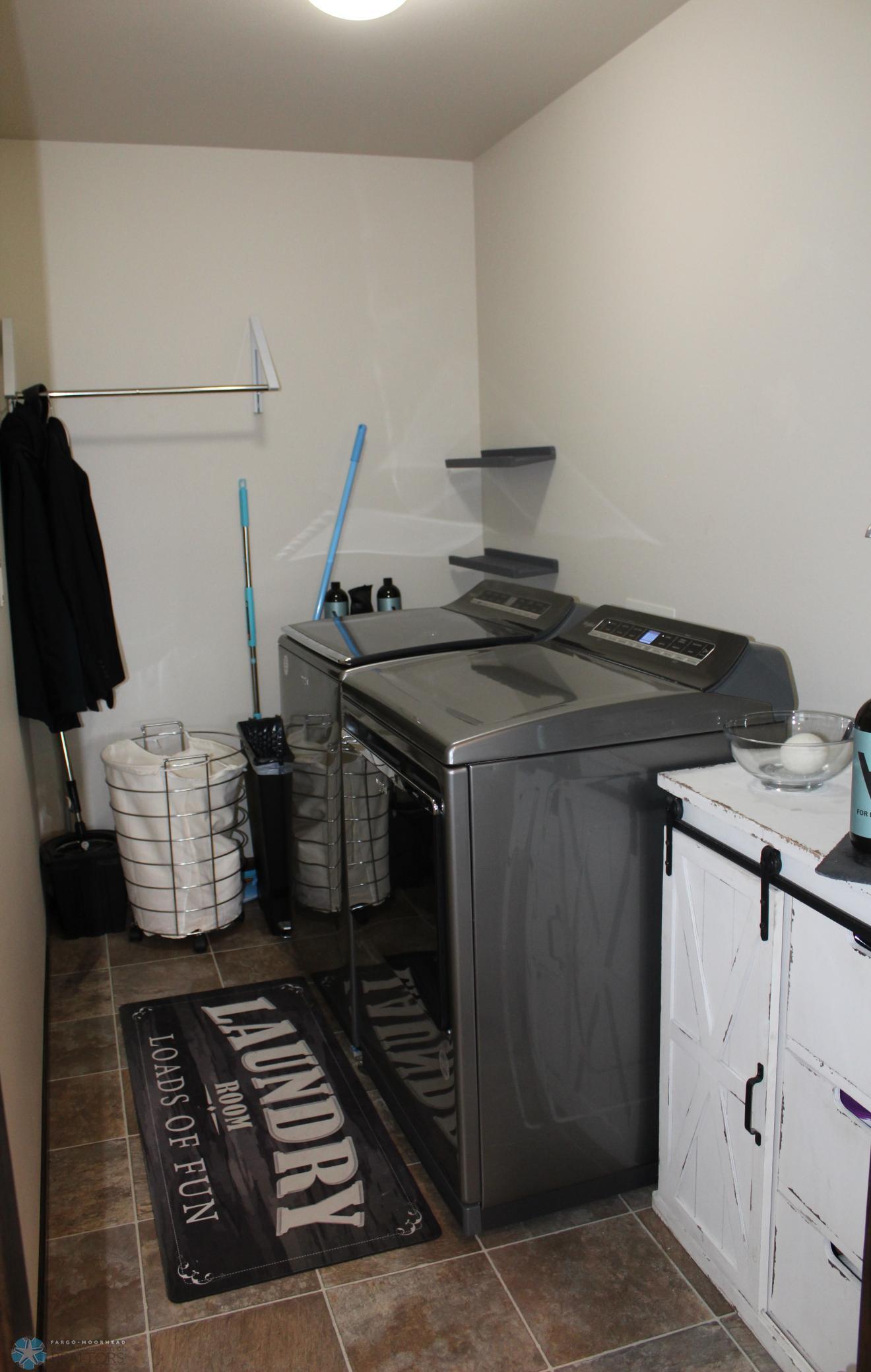 Laundry-upper level w/3 of the bedrooms