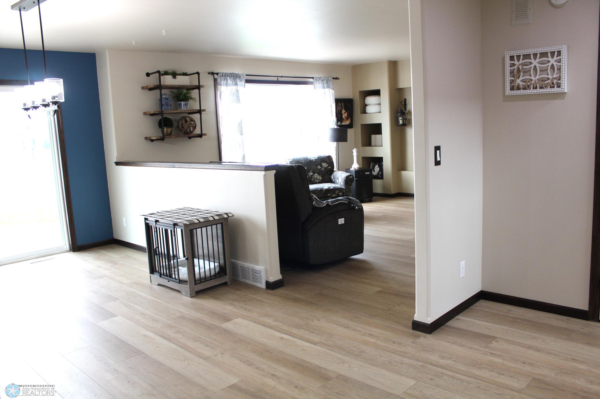 Living room-NEW flooring