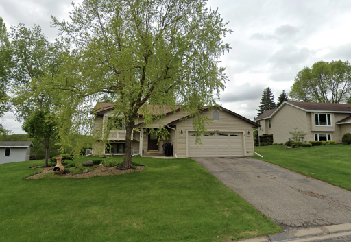 17326 Ipswich Way, Lakeville, MN 55044