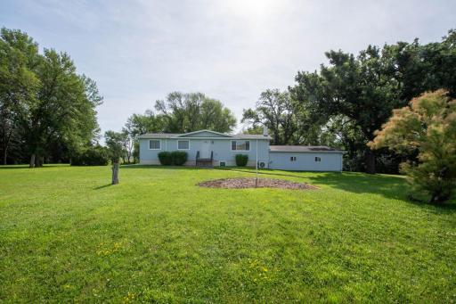 230 N Augusta Court, Mankato, MN 56001