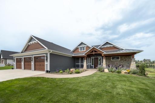 5 bed 4 bath home for sale on Somerby Golf Course 1007 Southwell Enclave NE Byron MN 55920