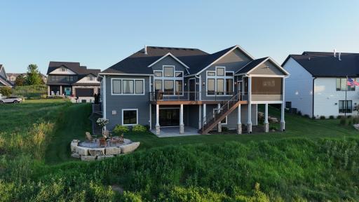 5 bed 4 bath home for sale on Somerby Golf Course 1007 Southwell Enclave NE Byron MN 55920