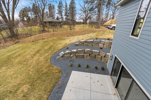 2682 Lakeview Court, Little Canada, MN 55117
