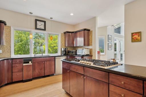 The Kitchen is equipped with professional stainless steel appliances from Thermador, Frigidaire and Electrolux.