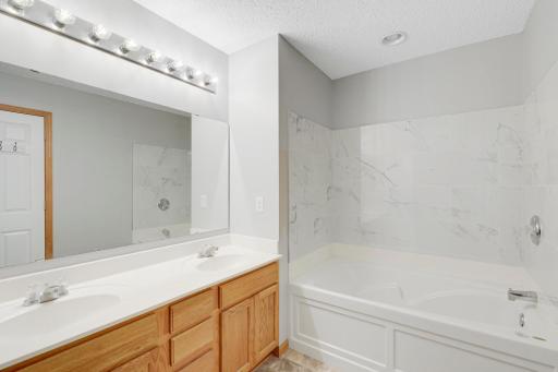 7721 Elm Grove Avenue, Minneapolis, MN 55428