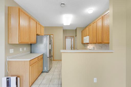 Plenty of cabinets & storage in the kitchen