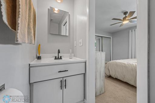 2458 W Country Club Drive S, Fargo, ND 58103