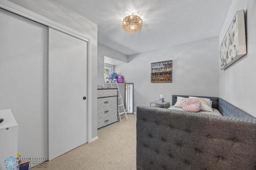 2458 W Country Club Drive S, Fargo, ND 58103