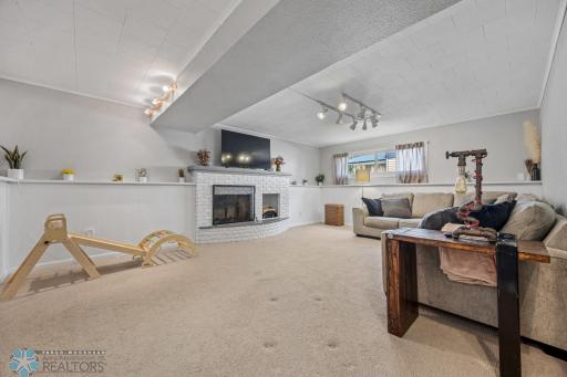 2458 W Country Club Drive S, Fargo, ND 58103