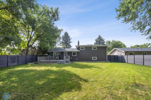 2458 W Country Club Drive S, Fargo, ND 58103