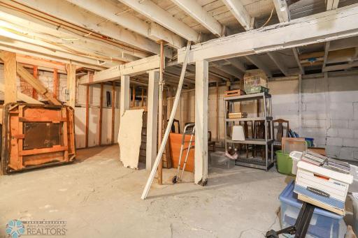 1830 5th Avenue S, Fargo, ND 58103