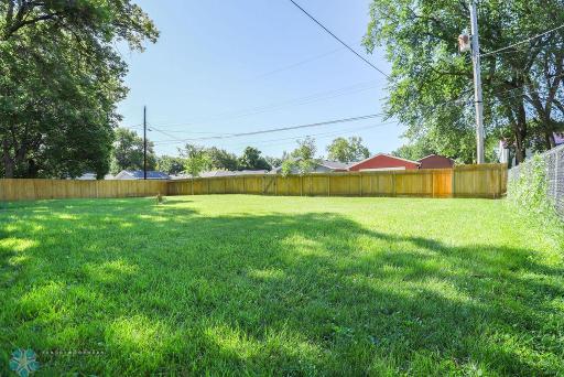 1830 5th Avenue S, Fargo, ND 58103