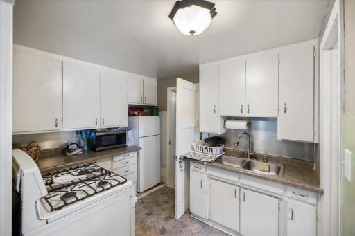 235 2nd Avenue NE, Milaca, MN 56353