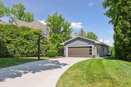 4450 Forest Lake Landing, Mound, MN 55364