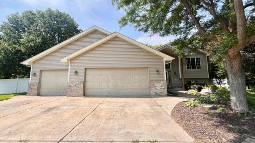 4608 Marigold Avenue N, Minneapolis, MN 55443