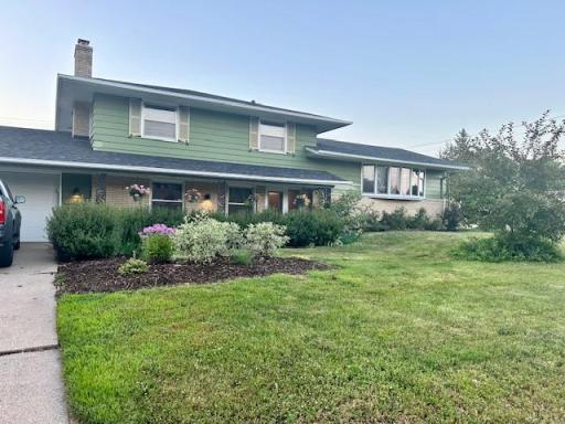 269 Bernard Street W, Saint Paul, MN 55118