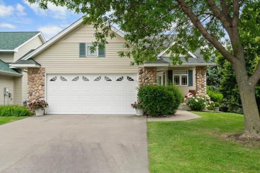 5460 Jason Court, Albertville, MN 55301