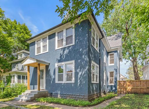 1527 Madison Street NE, Minneapolis, MN 55413