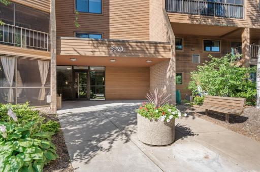3320 Louisiana Avenue S, 310, Minneapolis, MN 55426