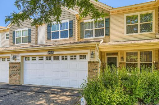 9616 Linden Lane N - Web Quality - 001 - 01 Exterior Front.jpg