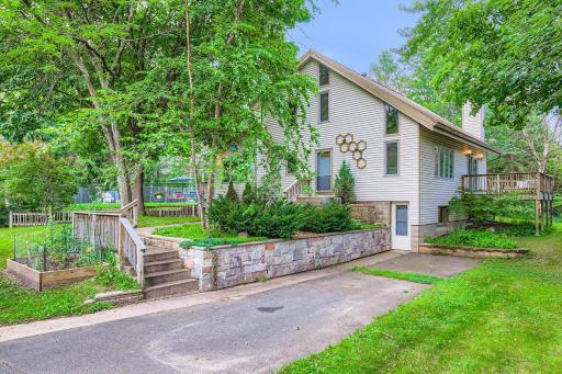 9480 206th Street N, Forest Lake, MN 55025