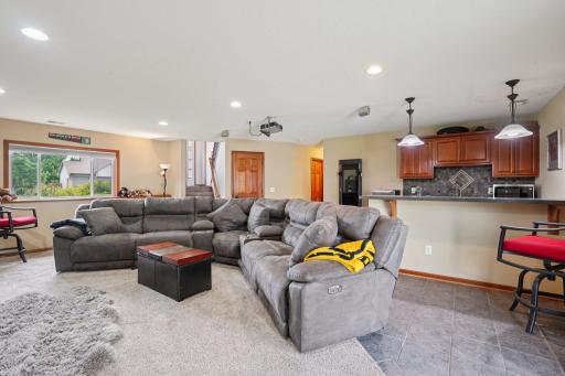 Another look at the large LL family room.jpg