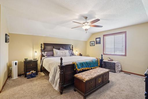 82 Coach Light Drive, Hudson, WI 54016