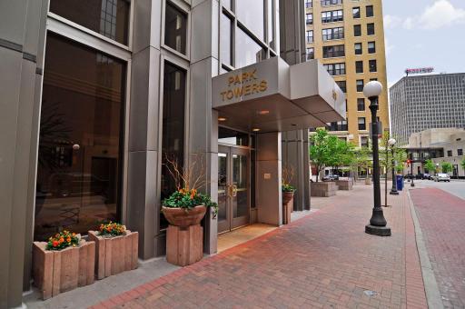 59 4th Street W, 21C, Saint Paul, MN 55102