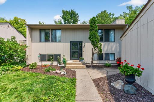 16220 15th Avenue N, Minneapolis, MN 55447