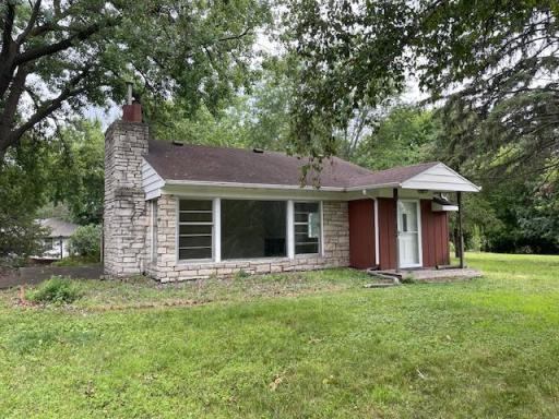 205 Deerwood Lane N, Minneapolis, MN 55441