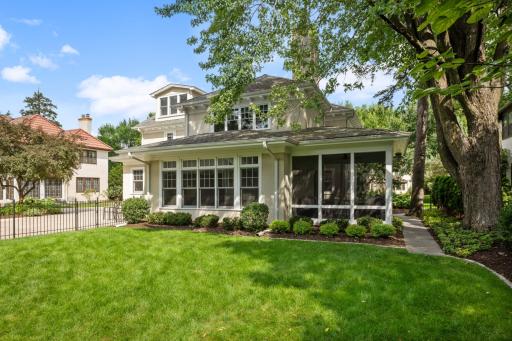 4512 Wooddale Avenue, Minneapolis, MN 55424