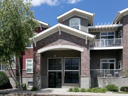 Welcome to 9630 Independence Circle Unit #201