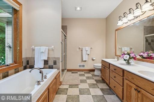 5789 Cherry Lane, Cannon Falls, MN 55009
