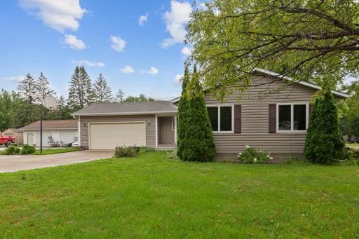 308 9th Avenue NW, Waseca, MN 56093