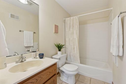 1850 Nevada Avenue S, Minneapolis, MN 55426