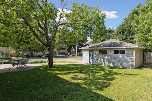 1850 Nevada Avenue S, Minneapolis, MN 55426