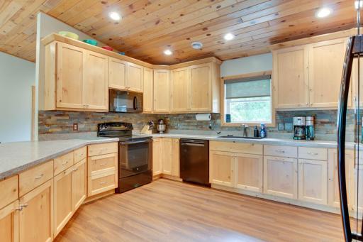 Photo for 1389 Birch Circle NW, Baudette, MN 56623 - Listing #6756815 1389 Birch Circle NW, Baudette, MN 56623