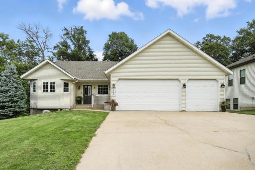 549 Oakland Path, Medford, MN 55049