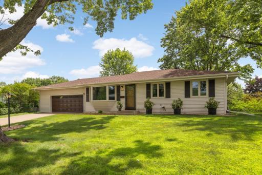 8445 Morris Circle, Bloomington, MN 55437
