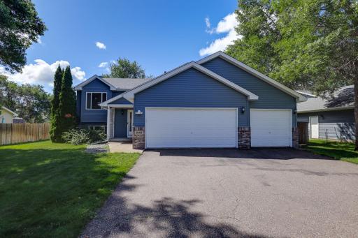 2840 233rd Lane NW, Saint Francis, MN 55070