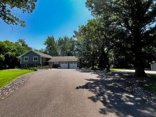 22101 129th Avenue N, Rogers, MN 55374