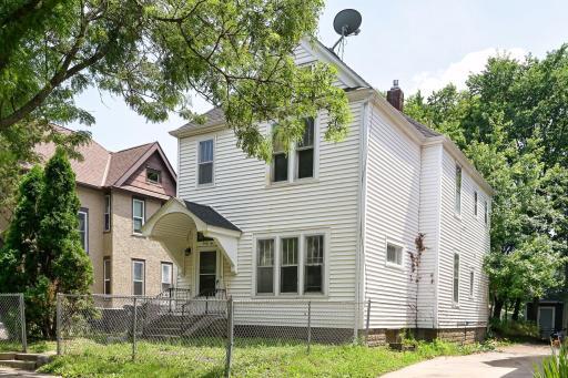 42 Front Avenue, Saint Paul, MN 55117