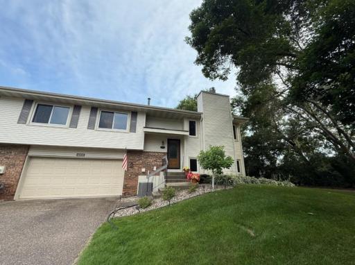 4205 Hemlock Lane N, Plymouth, MN 55441